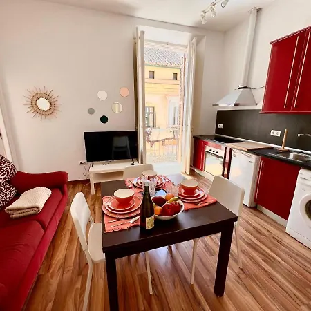 Historic Center Cathedral Apartment *